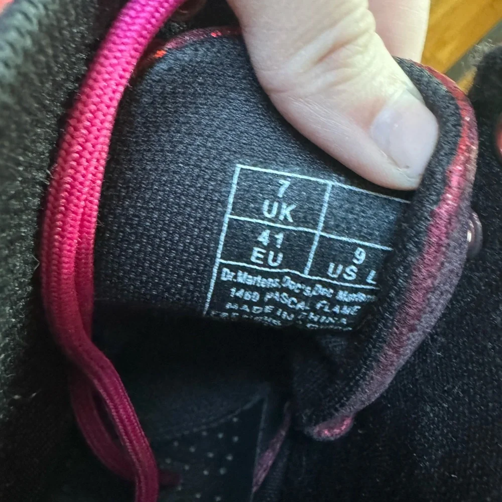 Dr. Martens 1460 Pascal Flame Glitter Boot - Picture 10 of 11